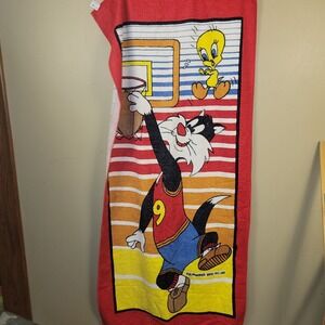 Vintage 1990's Looney Tunes Warner Brothers Tweety BeachTowel 60×27" Bath Linens